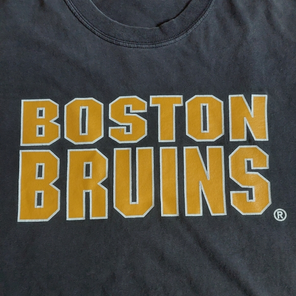 Boston Bruins Big Logos T-shirt - Picture 2 of 7
